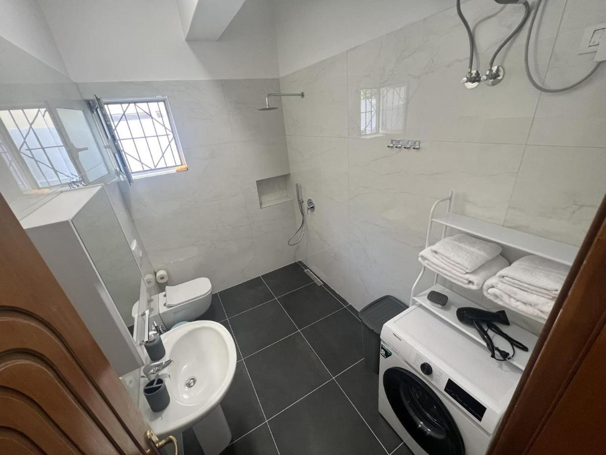 Edlira Apartments Durres Luaran gambar